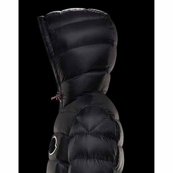 モンクレール 偽物 ダウン 累積売上総額第1位【MONCLER★20/21秋冬】SASSIERE_BLACK 0911A20500C0571999