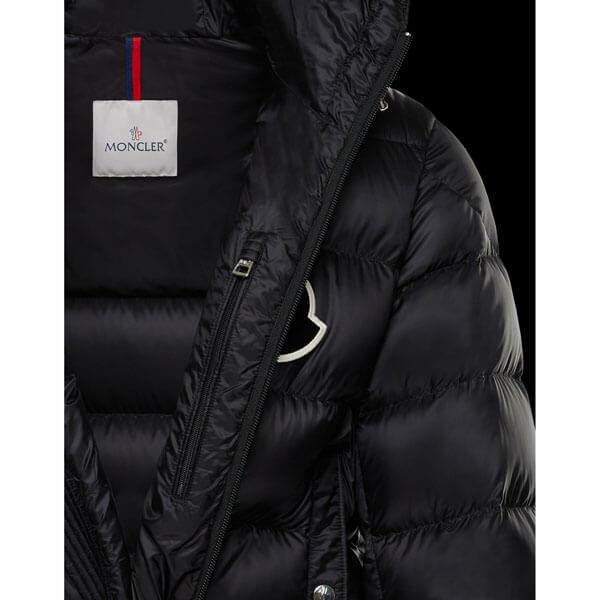 モンクレール 偽物 ダウン 累積売上総額第1位【MONCLER★20/21秋冬】SASSIERE_BLACK 0911A20500C0571999