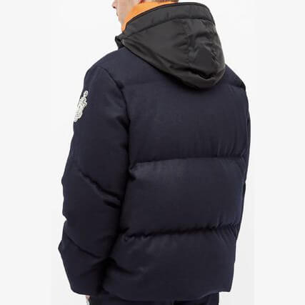 MONCLER x アウター?ジャケット 偽物JW ANDERSON STONOR 1A51600A0171742