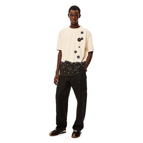 素敵に着こなしてますね ロエベ トトロ tシャツ 21SS ダストバニー コピー H848341X01