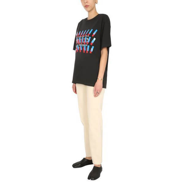 ☆メゾンマルジェラ☆ テーププリント?ロゴTシャツ偽物?