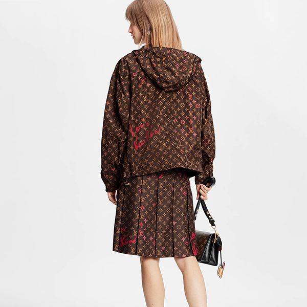 ヴィトンデートお出かけに!スカートに合うリバーシブルパーカー コピー1A98UK