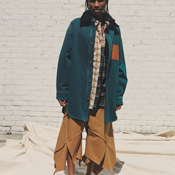 【ロエベ 】デニム オーバーシャツ 偽物 ロゴ ペトロル メンズ