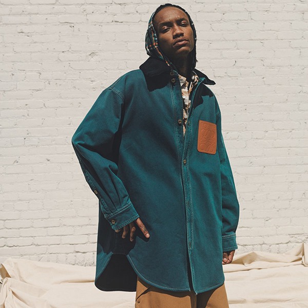 【ロエベ 】デニム オーバーシャツ 偽物 ロゴ ペトロル メンズ