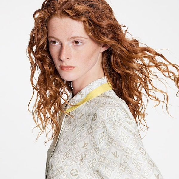 春もの新作 ?ルイヴィトン Since 1854 偽物 コントラストトリムシャツ アイボリー1A9MEX