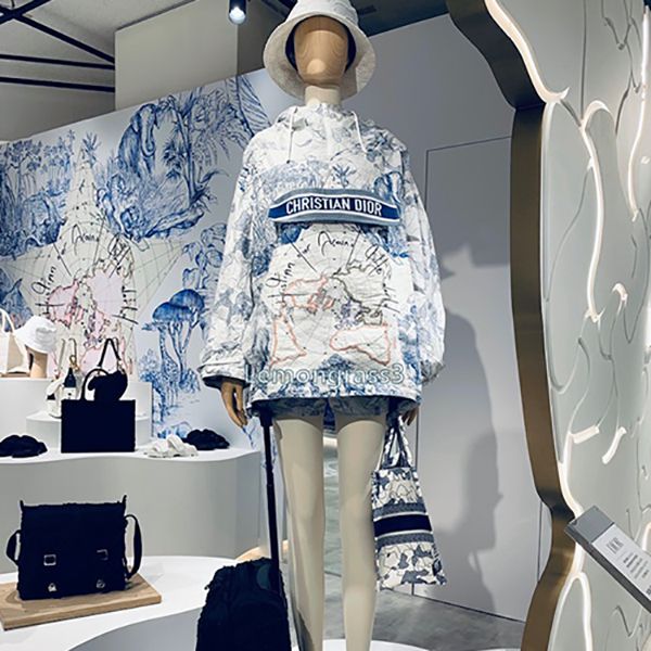 【ディオール】E-girls佐藤晴美さん着用*ピエトロ?ルッフォアノラック