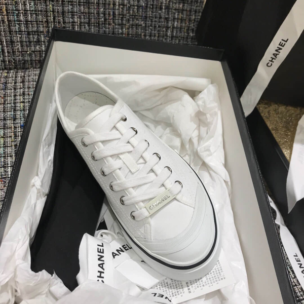 シャネル スニーカー 激安 ロゴ ファブリック アイボリー アイボリー コピー G34760 X52952 10800