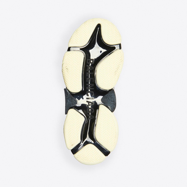 ファッショントレンド时尚潮流 バレンシアガ スーパーコピーNEW Triple S トリプルS スニーカー