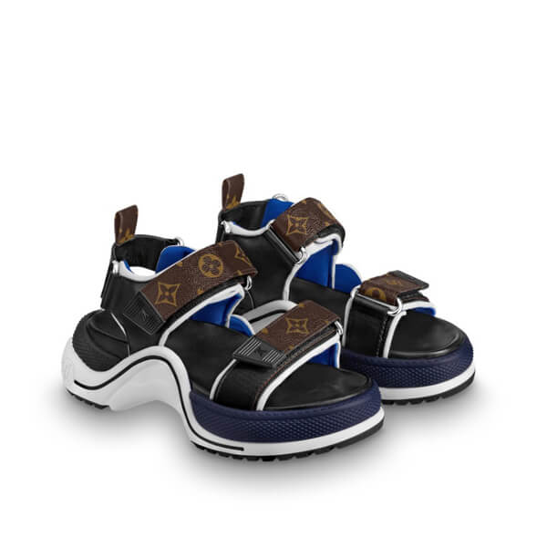 ルイヴィトン サンダル 偽物 スニーカー アークライト・フラット 日本未入荷 1A5MG3