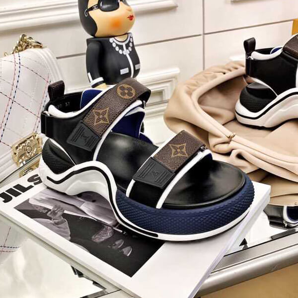 ルイヴィトン サンダル 偽物 スニーカー アークライト・フラット 日本未入荷 1A5MG3