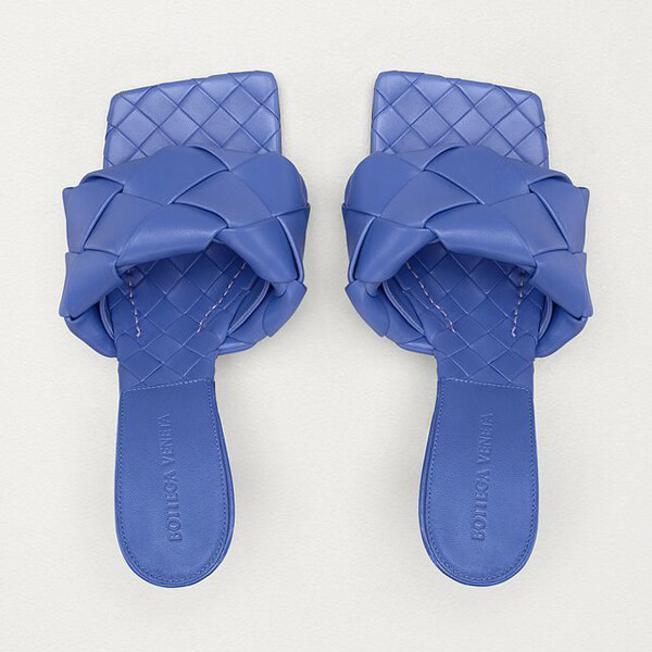 2020新作 ボッテガヴェネタ サンダル 偽物 多数雑誌掲載!話題のBVリドサンダルパデッドサンダル 608854VBSS01000