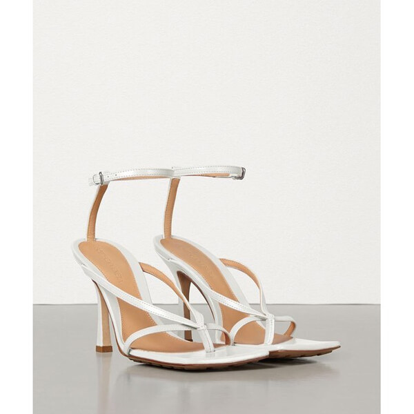 2020SS【★エレガント★】 ☆ボッテガヴェネタ ストレッチ サンダル 偽物 608835VBSF0