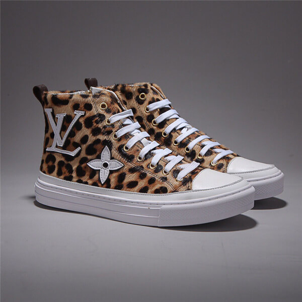 ルイヴィトン スニーカー コピー ステラー LV ジャングル カプセル・コレクション 1A5NPK