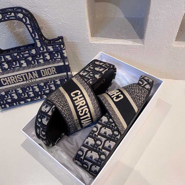 ディオール サンダル コピー 日本未入荷 ディオール レディースミュール DWAY SLIDE KCQ268OBE_S56B