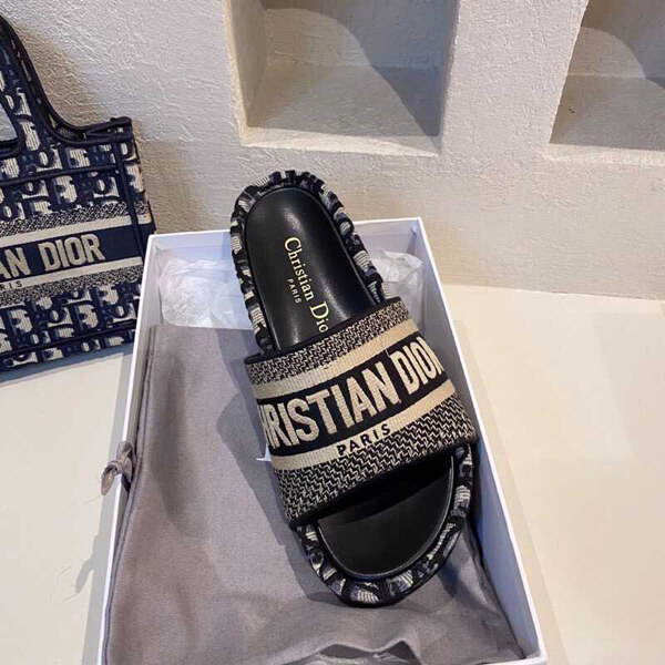 ディオール サンダル コピー 日本未入荷 ディオール レディースミュール DWAY SLIDE KCQ268OBE_S56B