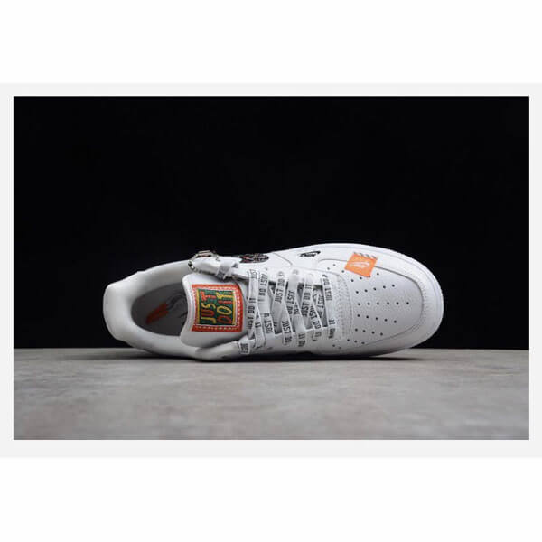 ★ナイキ スニーカー コピー ★激レア確定!世界が欲しがるプレミアムな一足♪AR7719-100