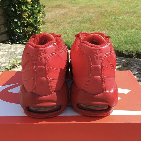 日本未発売モデル ナイキ エアマックス 95 RED 偽物 CQ9969-600 CQ9969 600