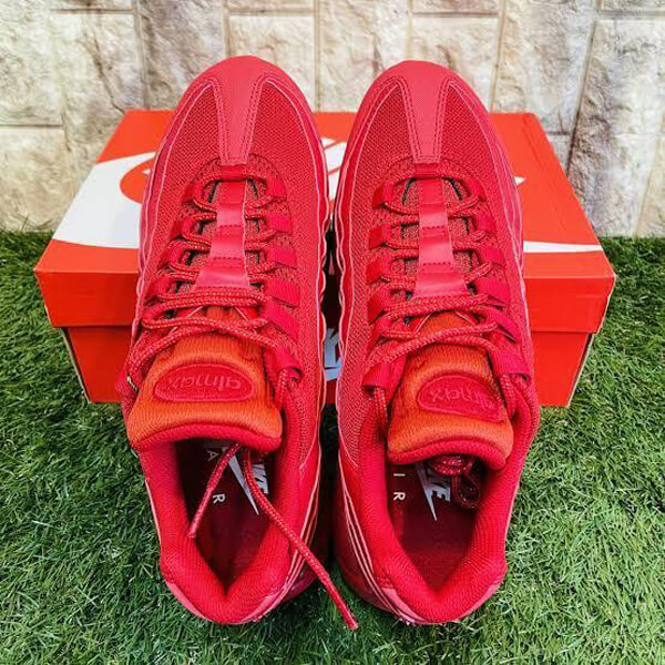 日本未発売モデル ナイキ エアマックス 95 RED 偽物 CQ9969-600 CQ9969 600