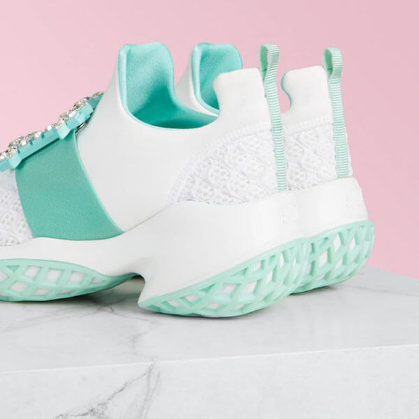 ロジェ・ヴィヴィエ☆ ヴィヴ ラン ストラス バックル B 21030926