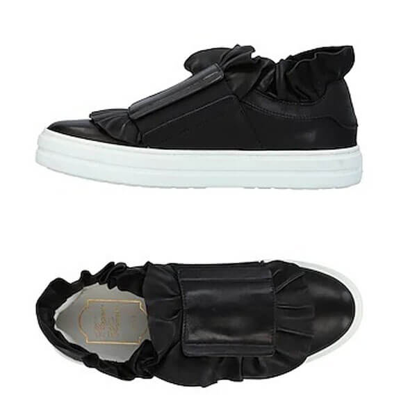 ロジェ・ヴィヴィエ ロジェ ヴィヴィエ コピー フリルスニーカー コピー 白 黒 21030928