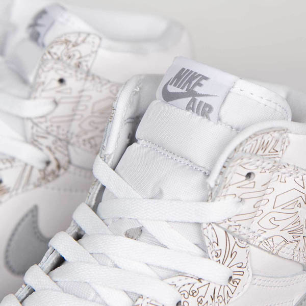 30周年記念 ナイキ Air Jordan 1 Retro High OG 'Laser SS 15 2015 705289100