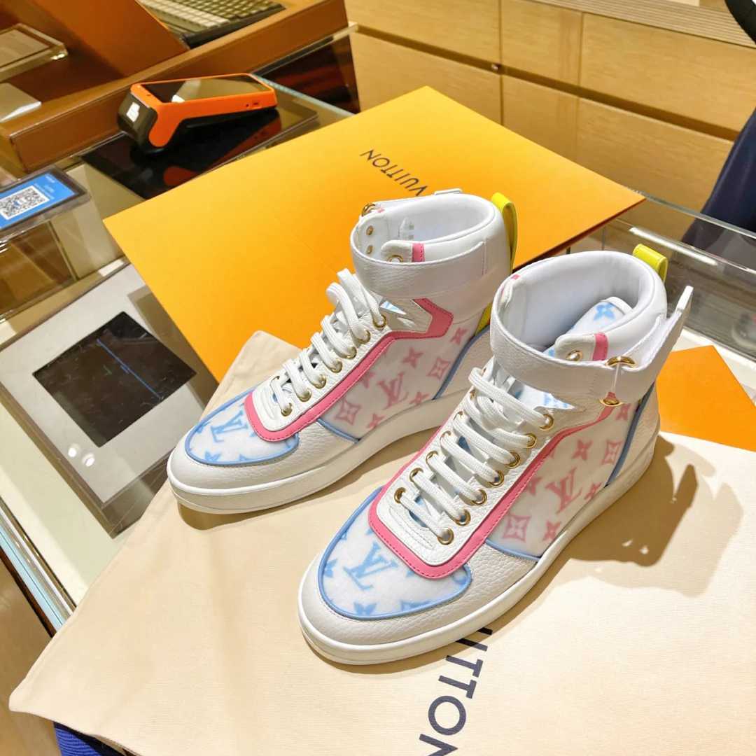 ルイヴィトン ブーンボックス・ライン スニーカー BOOMBOX 1A8NYX