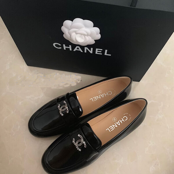 シャネル新作 パテントローファー G36343 X54206 94305