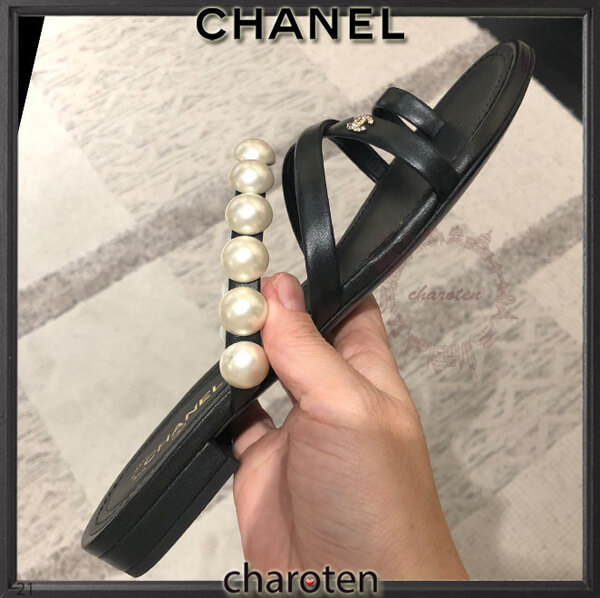 新作☆ シャネル 可愛い　サンダル　コスチュームパール