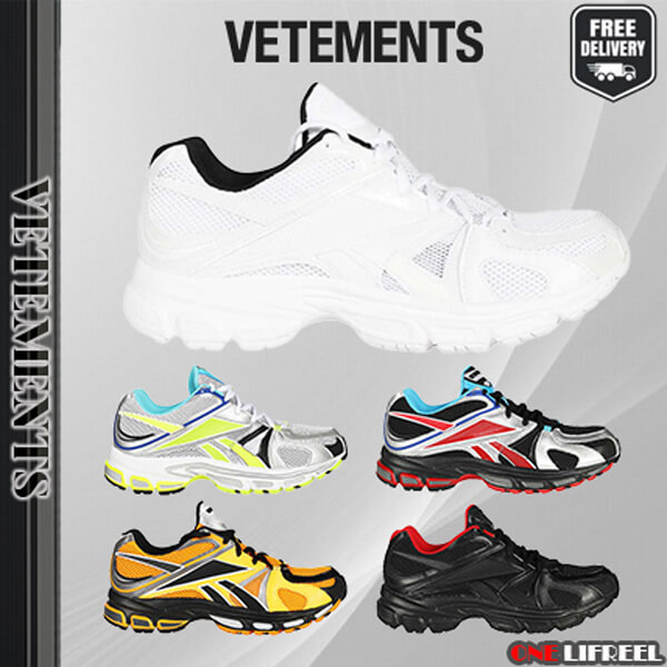 限定セール☆VETEMENTS☆SPIKE RUNNER 200 メンズスニーカーUAH20RE1