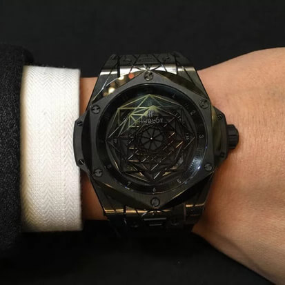 素晴らしい!ウブロ スーパーコピー ビッグバン ウニコ サンブルー オールブラック 415.CX.1114.VR.MXM17