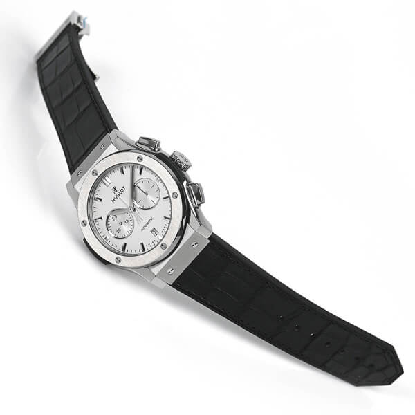 ウブロスーパーコピークラシックフュージョン チタニウム クロノグラフ 541.NX.2611.LR