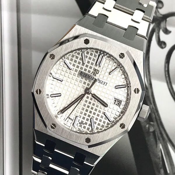 入手困難オーデマ ピゲ コピー 77350ST.OO.1261ST.01 ロイヤル オーク オートマティック  