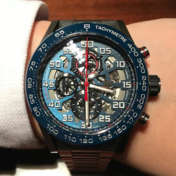 タグホイヤー スーパーコピー カレラ キャリバー ホイヤー01 クロノグラフ レッドブルレーシング CAR2A1K.BA0703