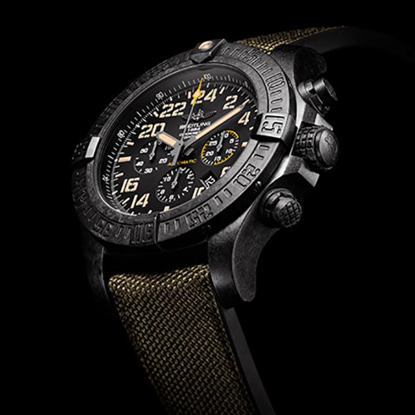 BREITLING ブライトリング スーパーコピー アベンジャー ハリケーン ミリタリー 世界限定1000本 X121B46ARX