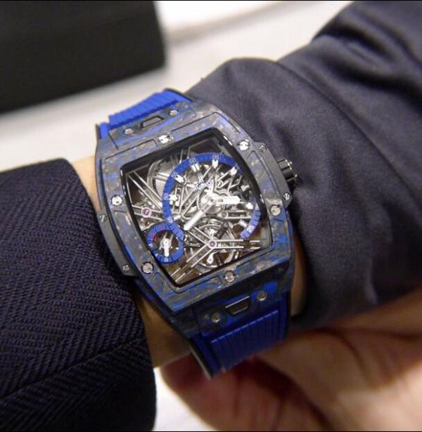 ウブロ スーパーコピー スピリット オブ ビッグバン 42mm トゥールビヨン 645.QL.7117.RX