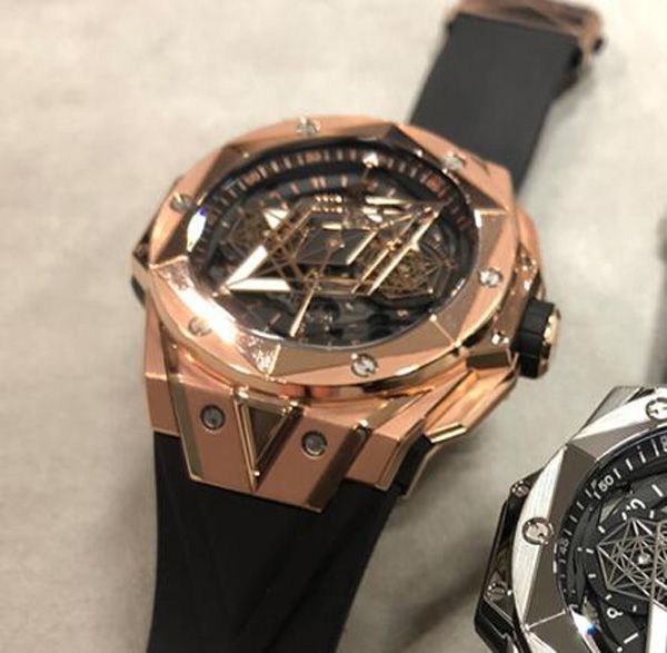 ウブロスーパーコピー ビッグバン ウニコ サンブルーII 418.OX.1108.RX.MXM19