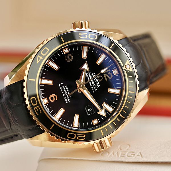 オメガ シーマスター偽物 プラネットオーシャン 232.63.38.20.01.001