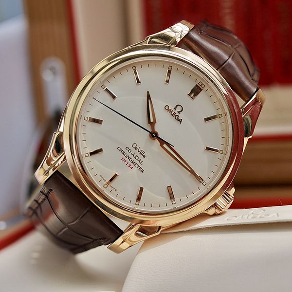 オメガ デビルコーアクシャルクロノメーター偽物 4658.30.32