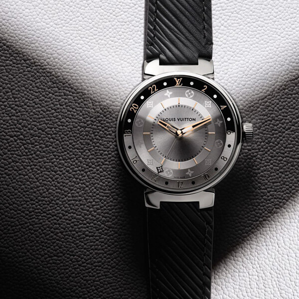 ルイヴィトン ペア時計 TAMBOUR MOON DUAL TIME BLACK WHITE 35 偽物 QA104Z