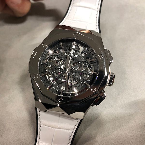 ウブロスーパーコピー ジャパンスペシャルエディション 525.NX.0127.LR.JORL19