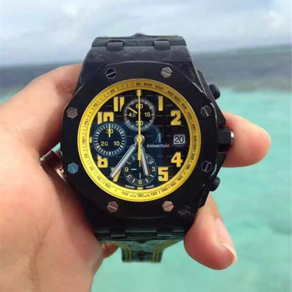 オーデマピゲ ロイヤルオークオフショア スーパーコピークロノグラフ バンブルビー 26176FO.OO.D101CR.02