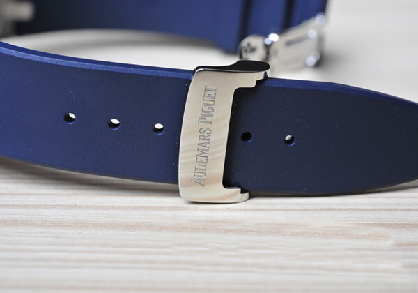 オーデマピゲ ロイヤルオーク スーパーコピークロノグラフ ミラノ 26326ST.OO.D027CA.01