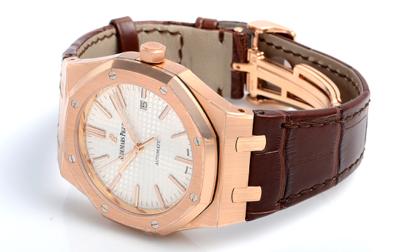 オーデマピゲ ロイヤルオーク スーパーコピー15400OR.OO.D088CR.01