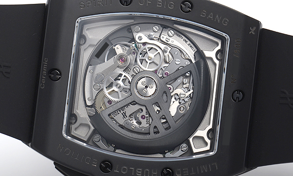 ウブロ スーパーコピー スピリット オブ ビッグバン オールブラック 641.CI.0110.RX