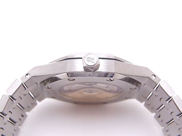 オーデマピゲ ロイヤルオーク スーパーコピー15300ST.OO.1220ST.01