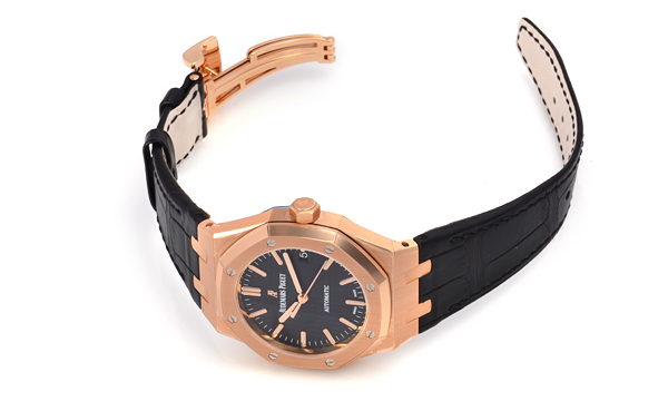 オーデマピゲ ロイヤルオーク スーパーコピー37mm 15450OR.OO.D002CR.01