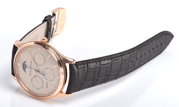 ジャガールクルト マスターコンプレッサー スーパーコピーパーペチュアル Q1302520