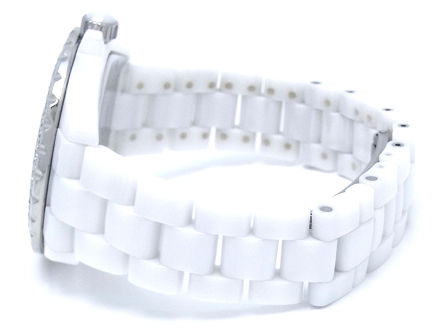 シャネルJ12 スーパーコピーH2013 ホワイトセラミックブレス 12Pダイヤ ベゼルダイヤ ホワイト