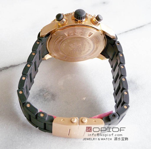 ジャガールクルト マスターコンプレッサー スーパーコピーダイビング クロノグラフ GMT ネイビーシールズQ1782770